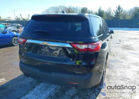 2019 Chevrolet Traverse Ls z USA, uszkodzony, nr VIN 1GNERFKW3KJ309644